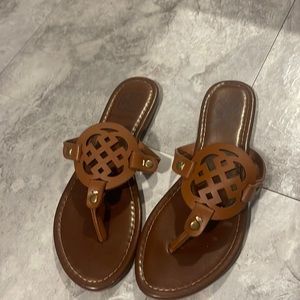 Daisy Fuentes 6m worn once.